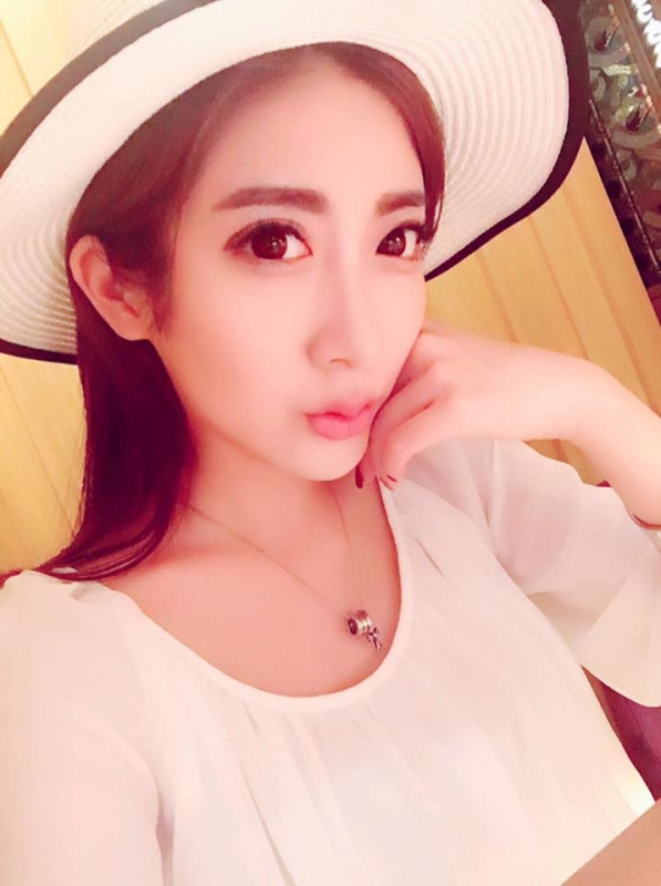 134179352394_n.jpg