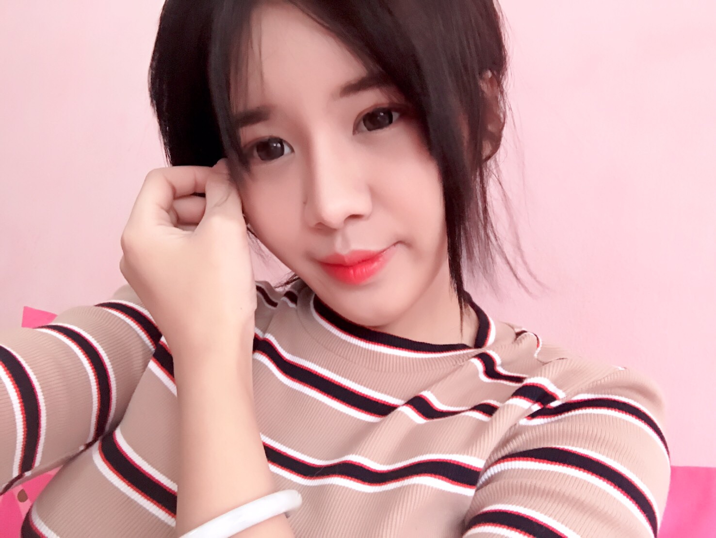 231053ds02u4charx9e4z5.jpg