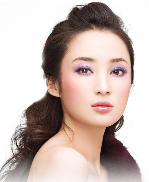 　桃花眼的女明星代表蒋勤勤