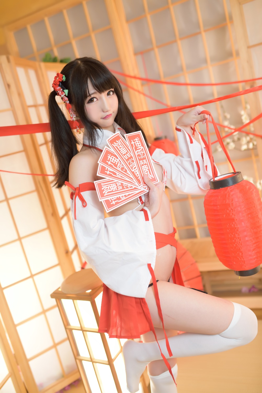 RED_0990.jpg