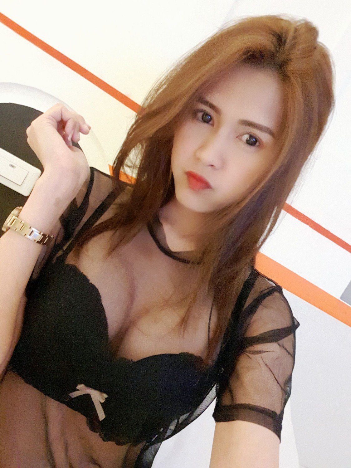 153041owofwwww2dhc2tih.jpg