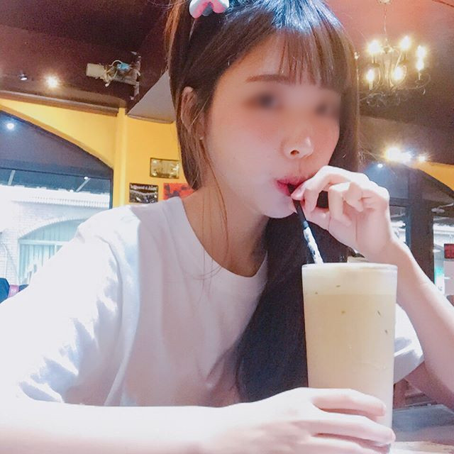 19623419_1889374607981135_8971623387793195008_n_副本.jpg