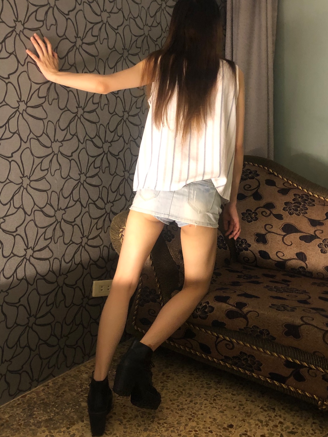 D2F76DEB-EC2E-43D4-ABD5-140B92092F31.jpeg