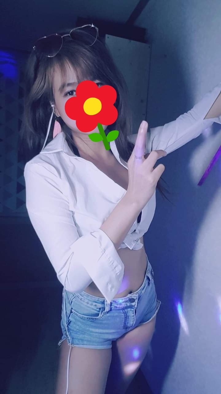CDDFB702-77C6-45CB-9D72-A348D223E30B.jpeg
