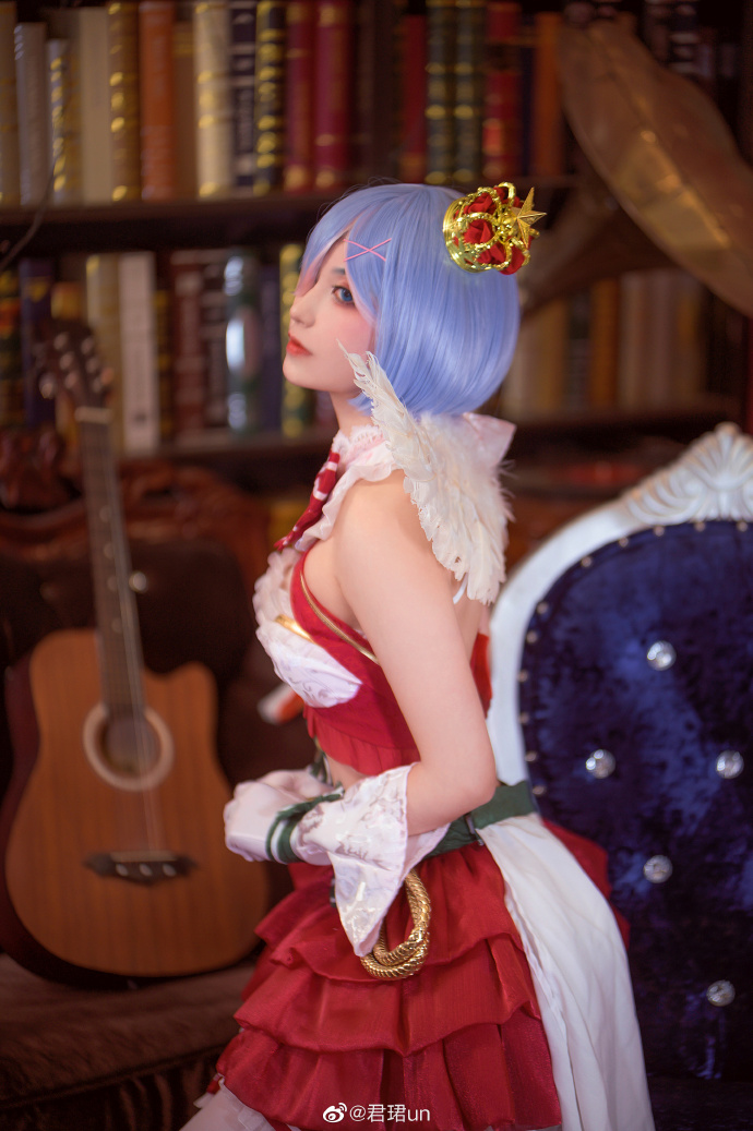 083653ax498rmdr6f9kwao.jpg