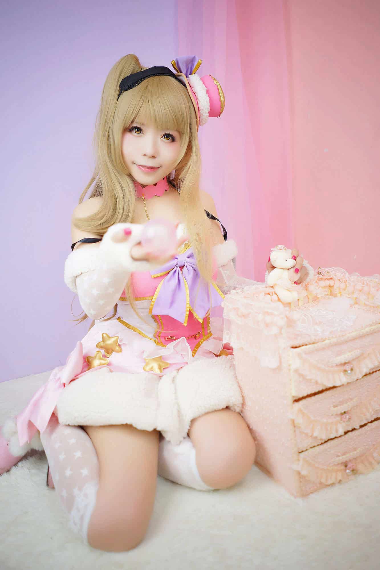 1112559tf501m7145iw49r.jpg