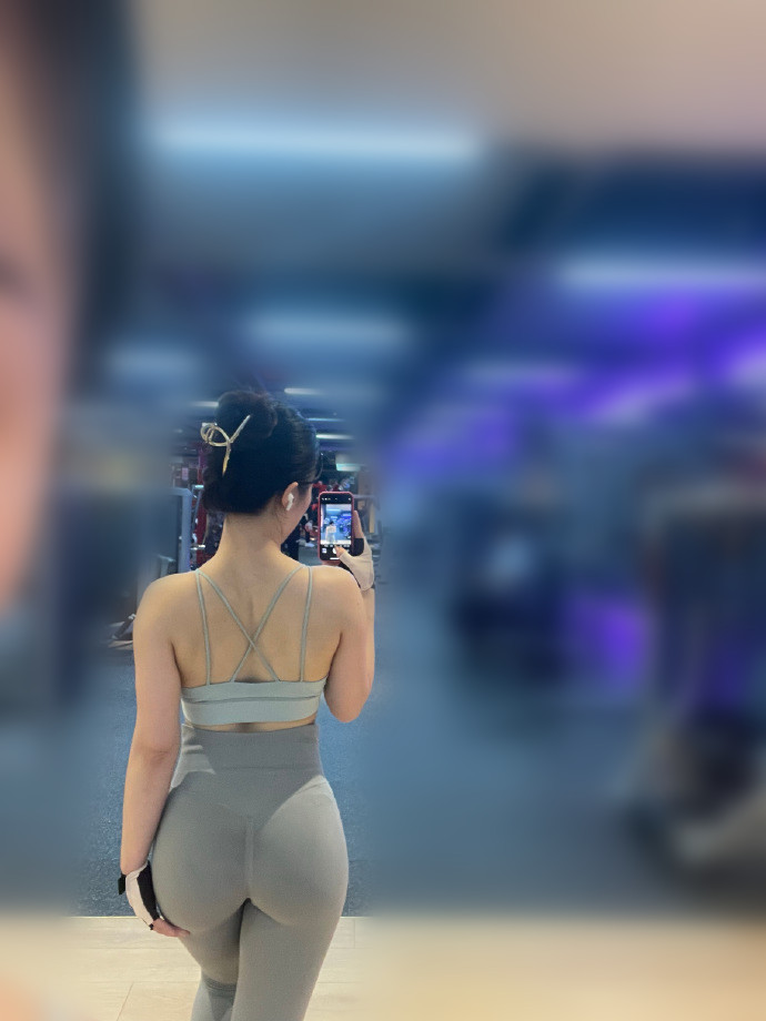 b6b65fb3gy1h1mcbogyjqj21sc2dsqv5.jpg