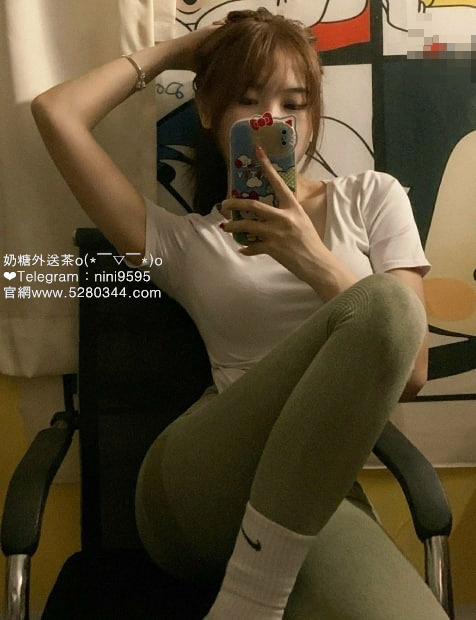 妮妮 (2).jpg
