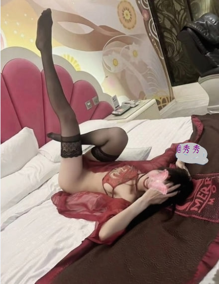 秀秀 (1).jpg