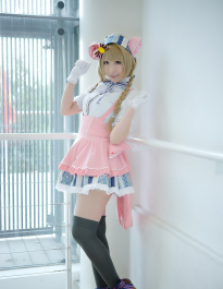 都築ルイ Cosplay 京国際交流館 (Tokyo International Exchange Center)