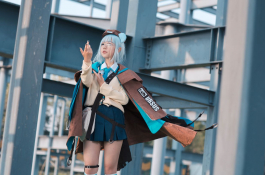 藍小沂KiKi 明日方舟